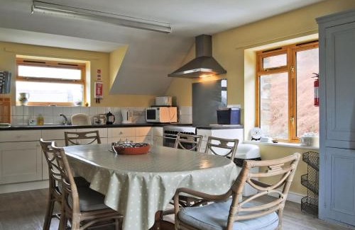 Penmaenpool House | Erw Goed Old Barn