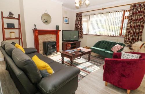 Nefyn House | Eryl