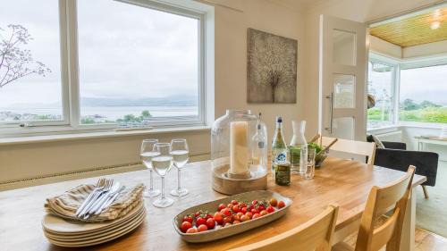 Beaumaris House | Eryri