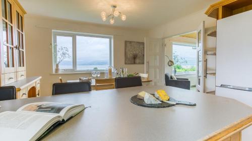 Beaumaris House | Eryri