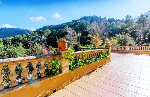 Lluc House | Es Vint I Nou