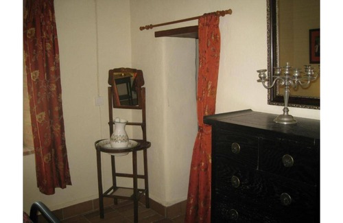 La Puebla de los Infantes Cottage | Exclusive Andalusian farmhouse within a private estate.