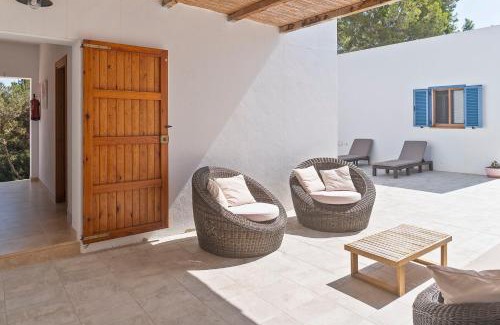 Formentera Ski Chalet | Es Lliri Blanc