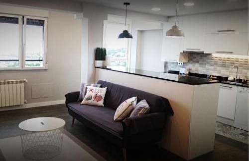 Gijon-Este Apartment | ESCALERA 14