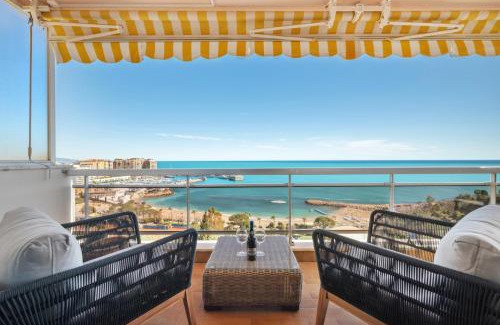 Cap d'Ail Apartment | Escapade à Monaco, appartement vue mer et plage