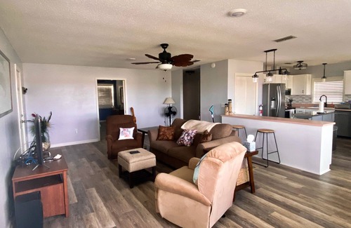 Alligator Point Cottage | Escape and Relax at Serenity Bay