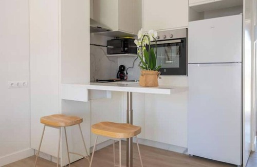 Urbanizacion Hacienda las Chapas Apartment | Escape at Marbella;Premium Apartment/5min on Beach