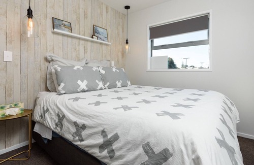 Waihi Beach Cottage | Escape on Edinburgh - Waihi Beach Holiday Home