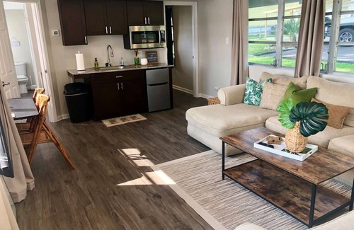 Greenwood House | Escape on Lake Greenwood: Kayaks, Beach, Pier, Firepit, Putting Green, & More!