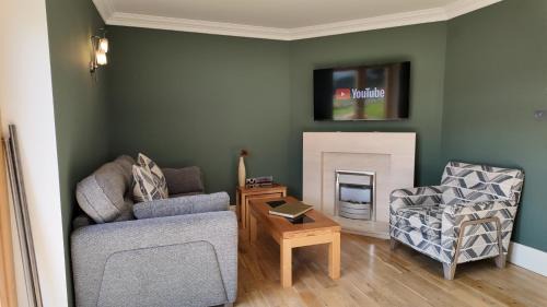 Enniskillen House | Escape Ordinary at Castle Hume No 4