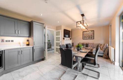 Enniskillen House | Escape Ordinary at Lough Erne Golf Village