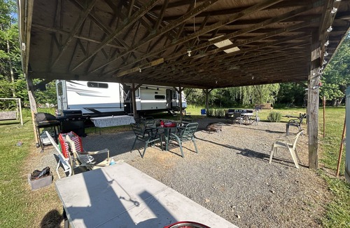 New Cumberland House | Escape the ordinary and dive into the extraordinary! Travel trailer on 3 acres