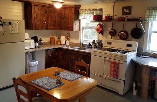 Isle Au Haut Cottage | Escape to a cozy Isle Au Haut cottage to explore Acadia Nat'l Park's quiet side
