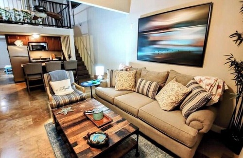 Mid America Condo | Escape to Clearwater!n