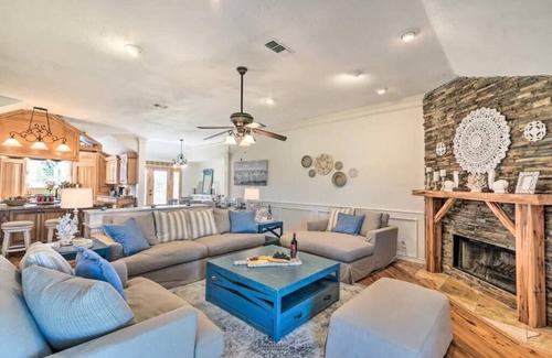Spanish Grant House | Escape to Family Adventure at Paradise Cove!