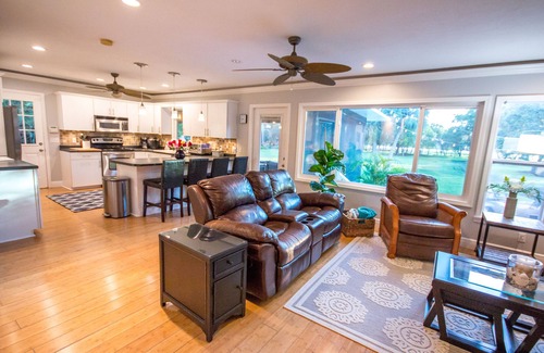 Braden River House | Escape to Hidden Cove #1 - Privacy with Water View