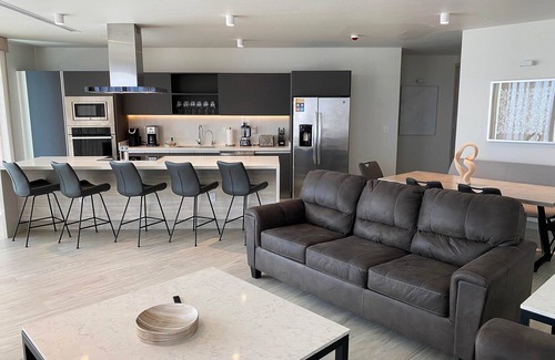 Puerto Penasco Resort | Escape to Paradise at Barcelona 610!