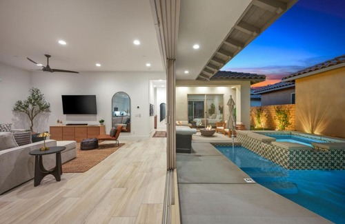 La Quinta House | Escape to Paradise in New PGA West Villa w private pool