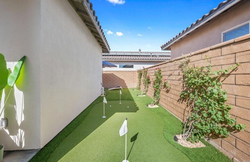La Quinta House | Escape to Paradise in New PGA West Villa w private pool