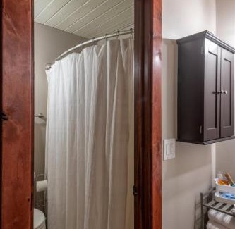 Whitefish Apartment | Escape To Ptarmigan Village 9