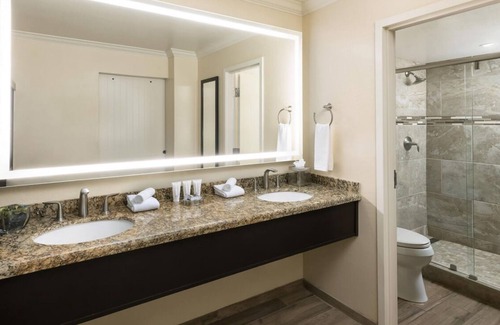 South Scottsdale Resort | Escape to the Great Outdoors! 2 Serene Units, Minutes to Golf, Camelback Mtn.