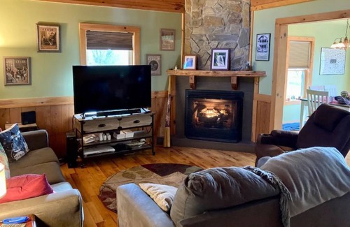 Butler Cabin | Escape to the Mountains!
