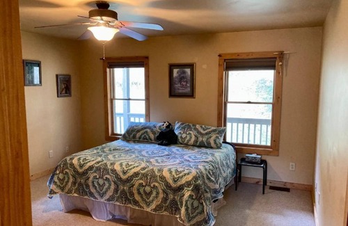 Butler Cabin | Escape to the Mountains!