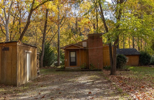 Luray Cabin | Escape to the Shenandoah River and Relax