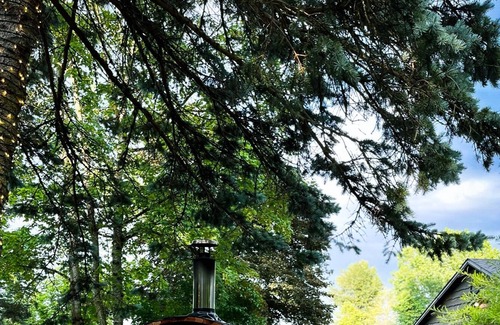 Langley House | Escape to Tranquility at Airstream Silver Heaven.
