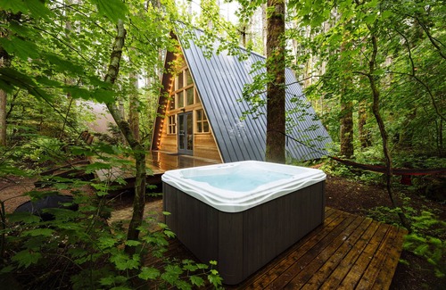 Skykomish Cabin | Escape to Tye Haus - Your Cozy Pacific Northwest Getaway!