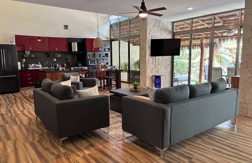 Cancun Villa | Escape to your own private family resort in beautiful Cancun!