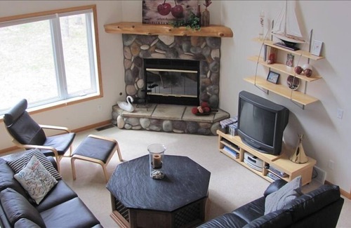Kewadin House | Escape Up North to Beautiful Beach Home on Grand Traverse Bay