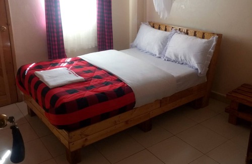 Mai Mahiu Hotel | Escarpment Motel - Adults Only