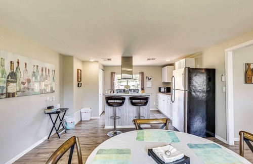 Escondido Cottage | Escondido Vineyard Estate: Walk to Wineries!