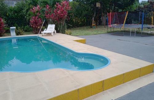 Araruama House | Espaço verde Hospedagem