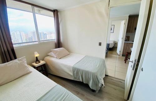 Las Rejas Apartment | Espacioso Departamento 2D2B