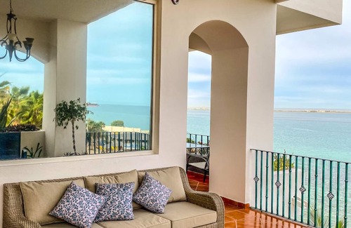 La Paz Condo | Espacioso Pent-house en la playa con vista espectacular a la Bahía de La Paz !