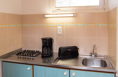 Espalion Apartment | Espalion, pleasant accommodation 5 people, heated swimming pool, ideal for families