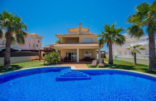 San Javier Apartment | Espectacular vivienda con piscina a orillas del Mediterráneo.