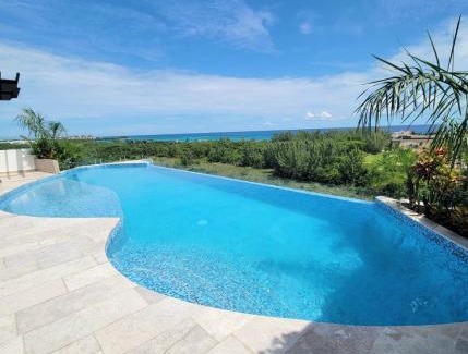 Luis Donaldo Colosio Apartment | Espectacular condo con vista al mar
