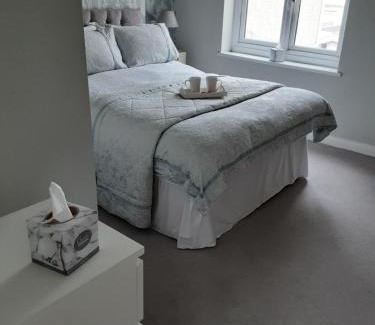Porthcawl Apartment | Esplanade Seaside View Apartment