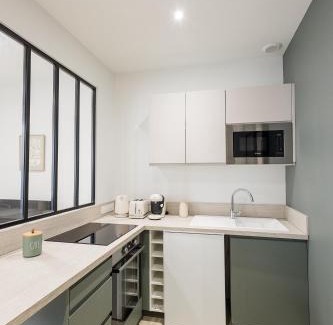 Tain-l'Hermitage Apartment | Esprit Nature d'eau Neuf et Chic