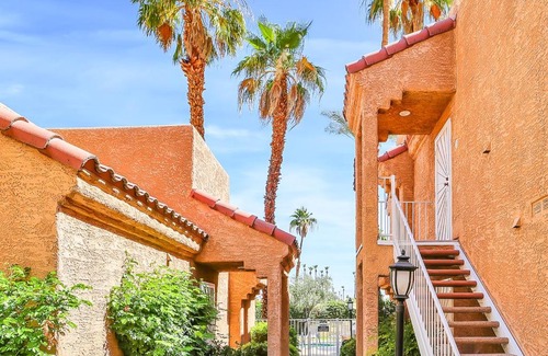Palm Springs Apartment | Esprit Vacation Condo