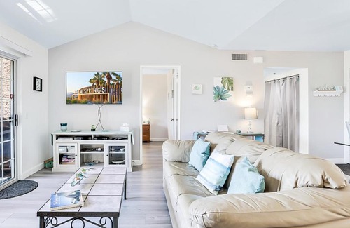 Palm Springs Apartment | Esprit Vacation Condo