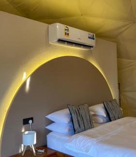Bidiya Hotel | Essa camp in Wahiba Sands