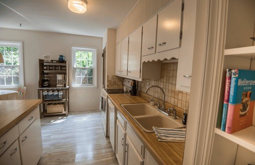 Rockford House | Essential Farms Retreat