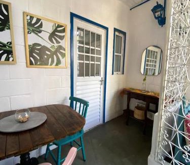 Salvador House | Estúdio Casa do Tamarineiro