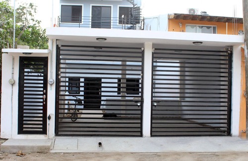 Puerto Vallarta House | ESTA CASA ESTA UBICADA A 5 MINITOS DEL AEROPUERTO Y A 10 MIN. DE PUERTO VALLARTA