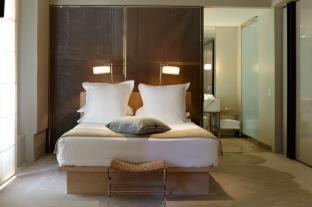 Sydney Central Business District Hotel | Establishment Hotel