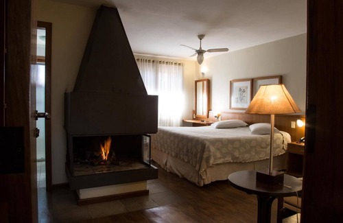 Vila Suzana Hotel | Estalagem Vila Suzana